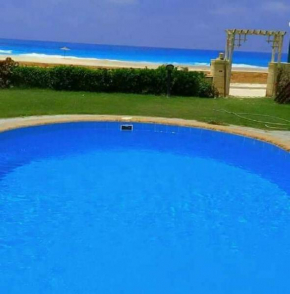 شاليه بقريه رمسيس الساحل الشمالي علي البحر مباشره, Bahig